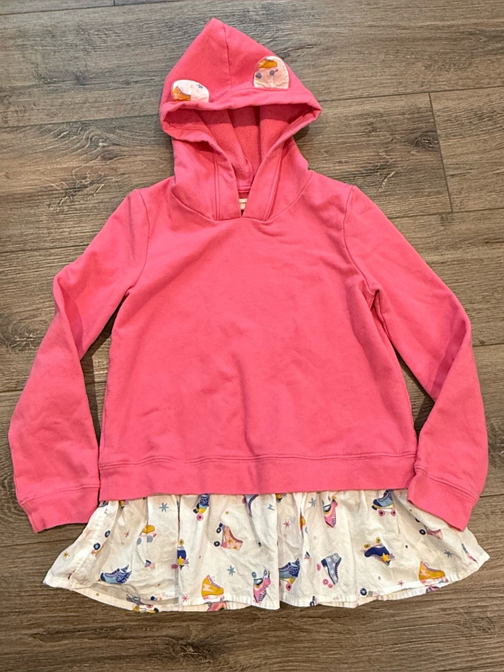 Tucker + Tate Pink Hooded Sweatshirt with Roller-skate Printer Ruffle Hem